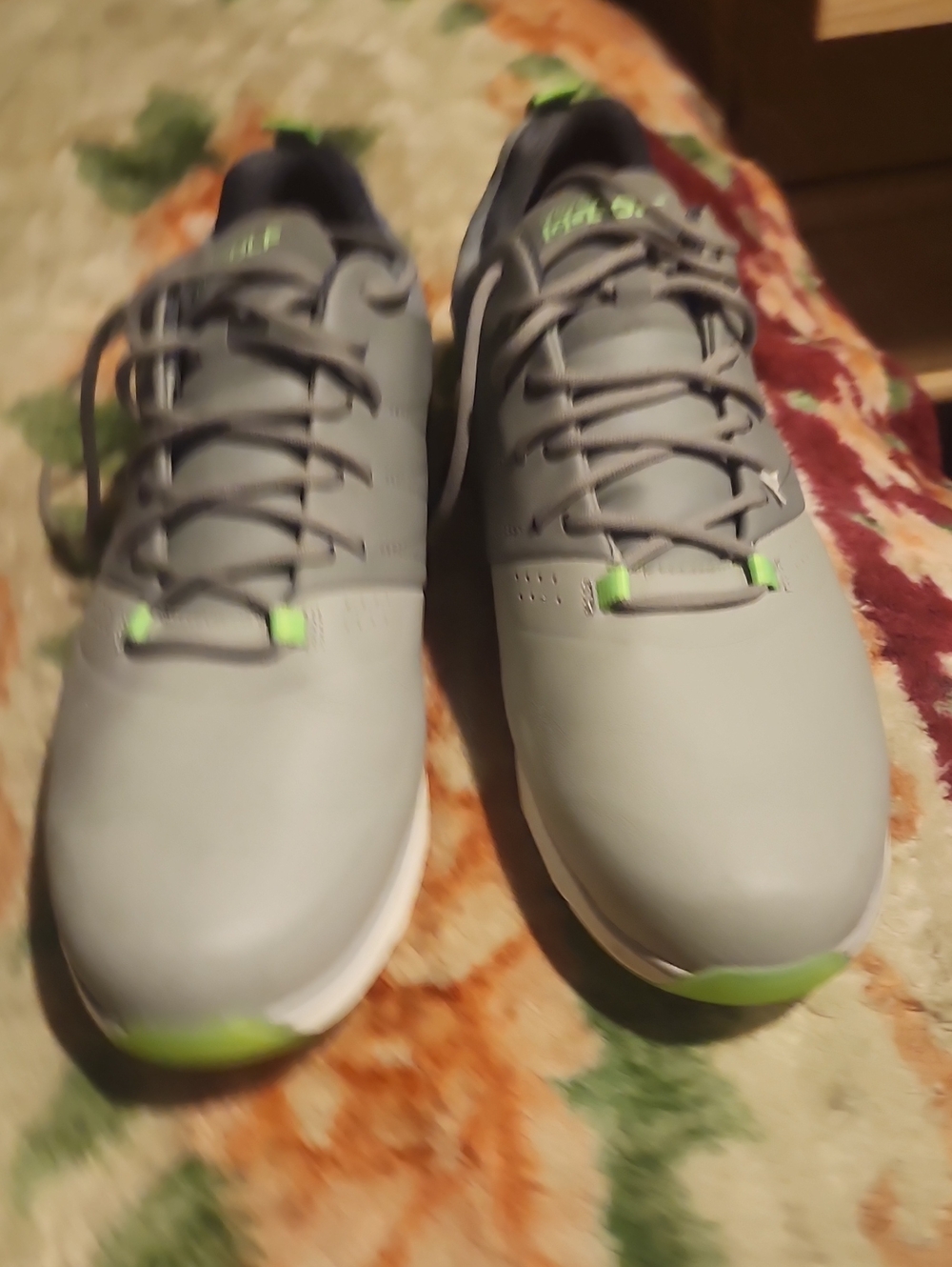 Men's Grey Athletic Men Skechers Go Golf Sneakers Lime Accents Sz8 Syn/leather